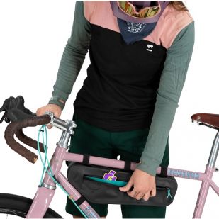 A - Osprey Escapist On-Bike: Frame Bag